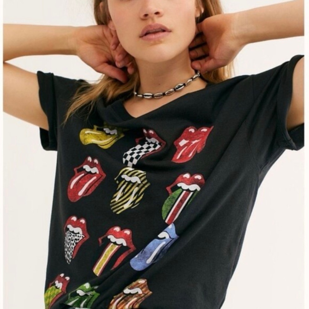 Free People Daydreamer Rolling Stones 12 Tongues Black Boyfriend Tee XS